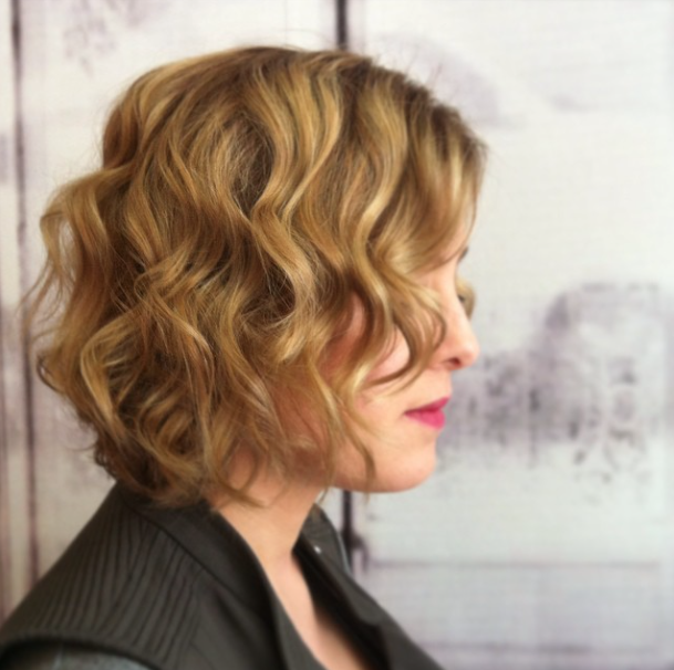 BANGSalonTO's tweet photo. Beautiful colour/cut/style by #BANGSalon stylist @noeliabeauty #style #hair #salon #girlswithcurls #toronto #thesix http://t.co/0LumUuqopD