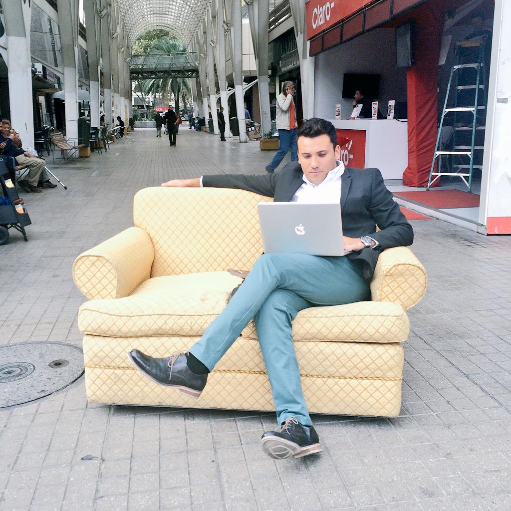 Maxicollao's tweet image. Quiero ganar porfaaaa #comprasentado @CompraSentado