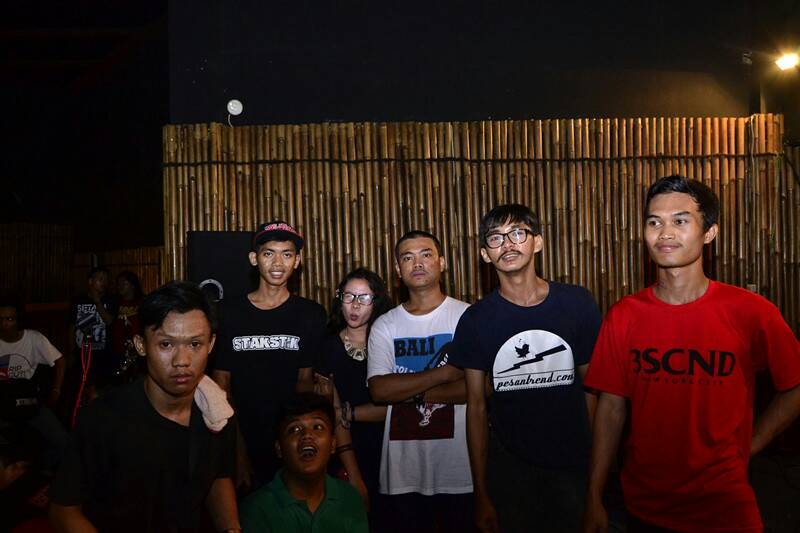 message_for_me's tweet photo. Keriaan kemarin di Ramanda Depok \o/ http://t.co/IOA5ZAXM6s