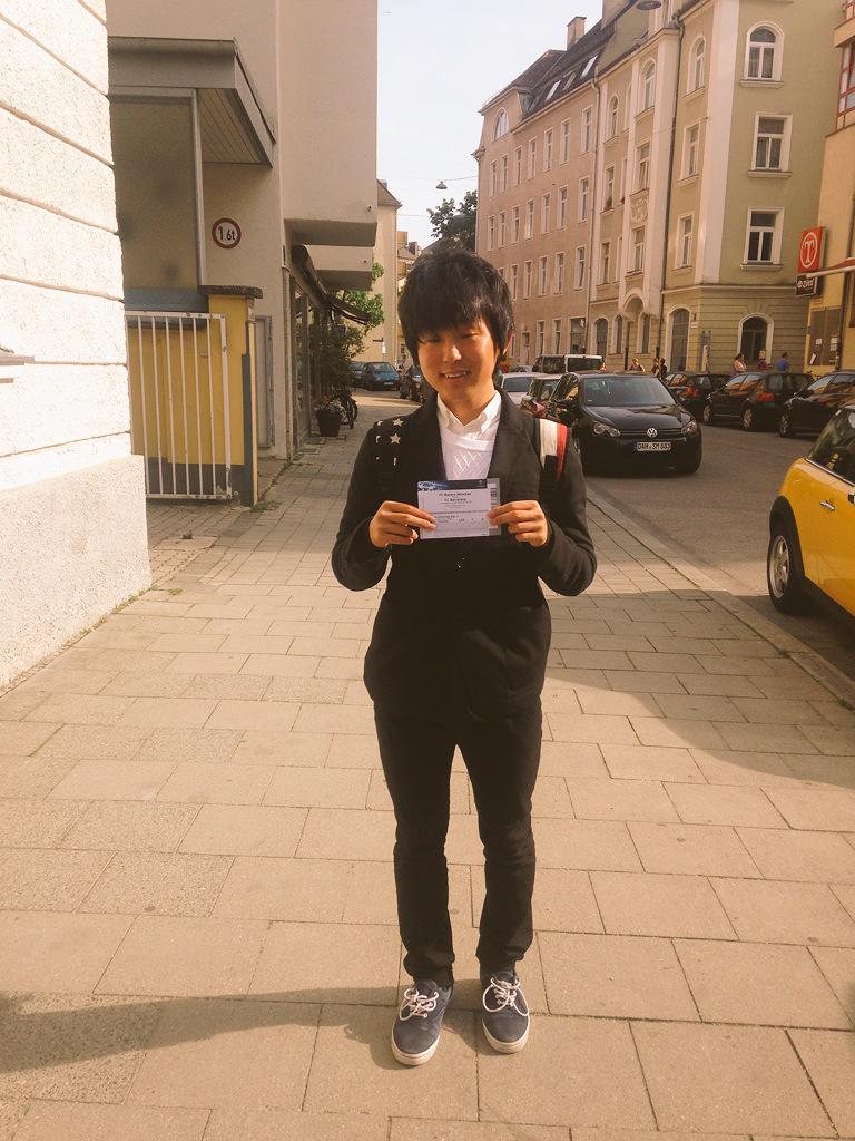 バルサ対バイエルン楽しんで見てこよ（≧∇≦）