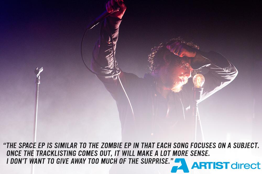 TDWPband's tweet photo. Mike spoke with @ARTISTdirect about the Zombie 5 Tour, the Space EP &amp; more - full interview at http://t.co/ZCwbnDsIFp http://t.co/5Z5oh7wOY2