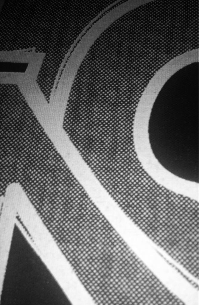 sgm_sl's tweet photo. #texlakcolor
#screenprinting 
#serigrafia 
Tinta blanca para mallas cerradas:
19/3 LB-G http://t.co/Oauotilw8u