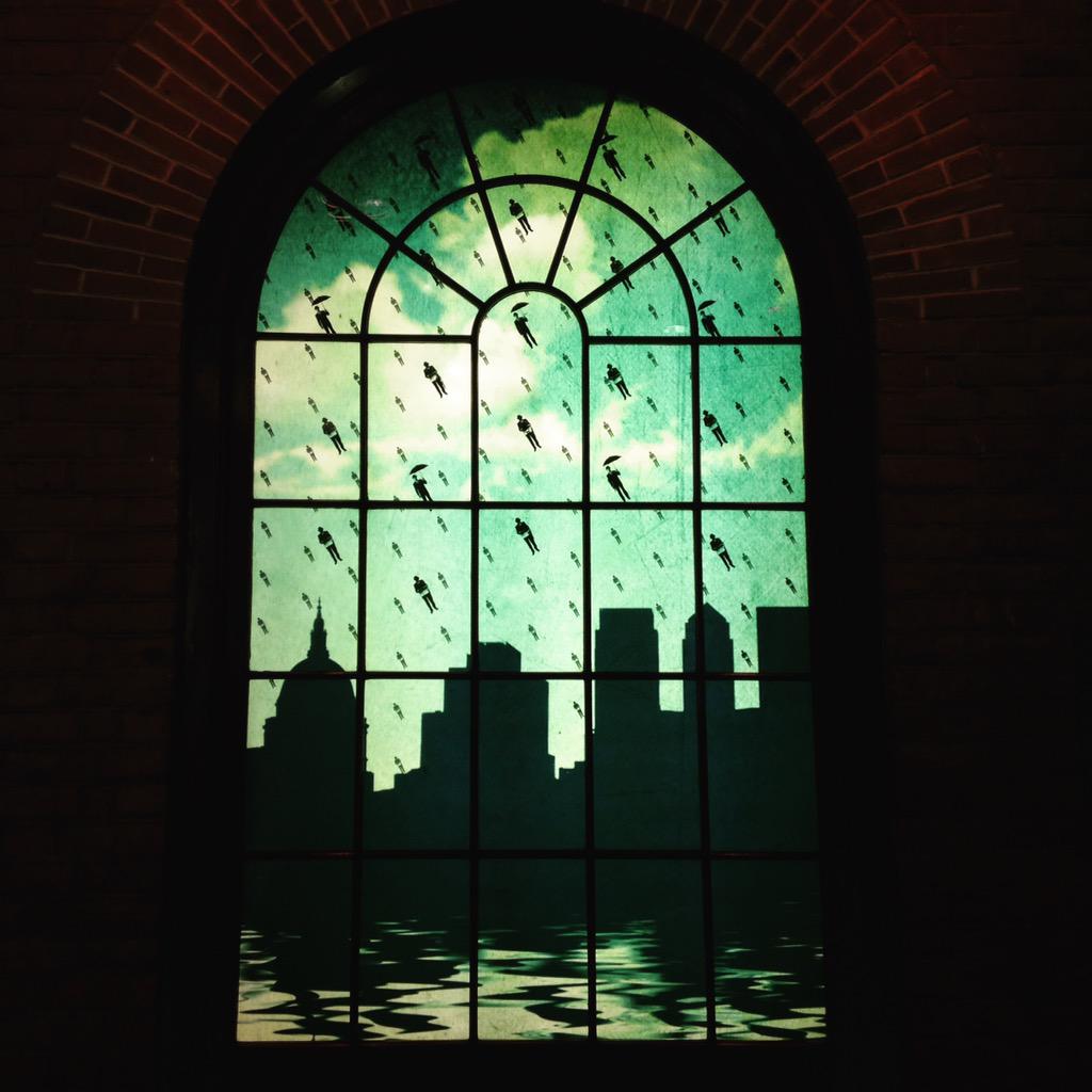 alicetynan's tweet image. Love this window @theBreweryVenue #SpiceWorldLondon