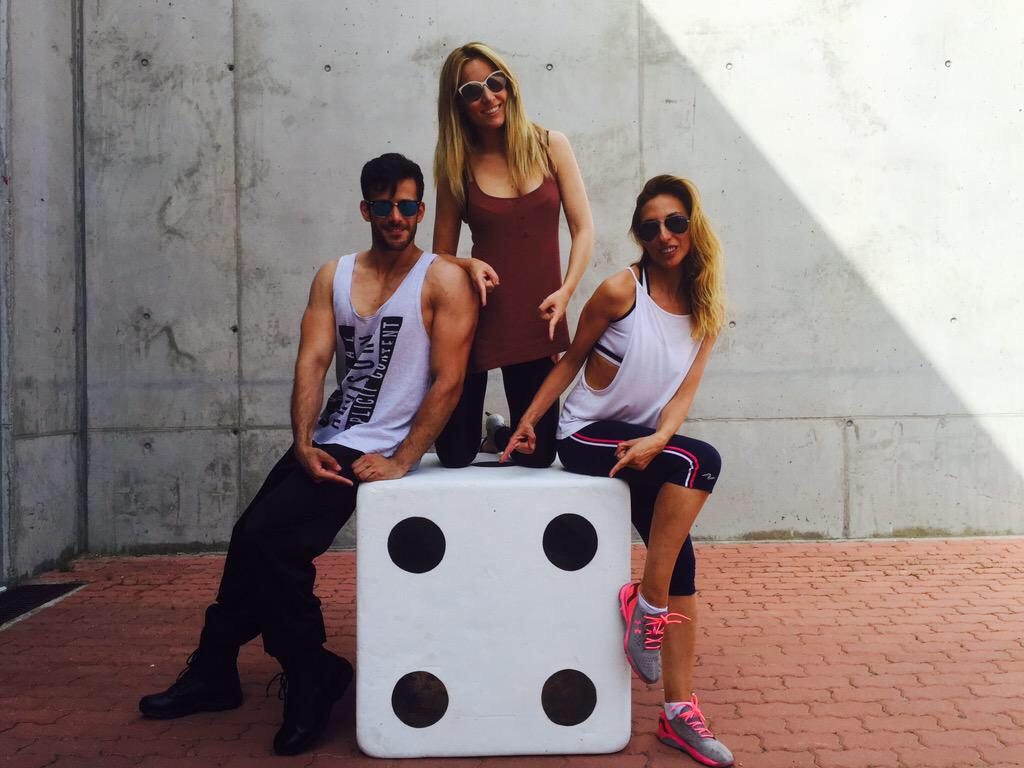 Edurnity's tweet photo. 4 días y estaremos rumbo a Viena!!! #ganas #ieieeeo #amanecer http://t.co/tyHMwM4GWm