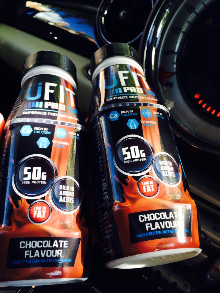 JoeBlackwell1's tweet photo. 2 for 1 on @ProteinDrinksCo ÜFIT PRO 50 - Absolute steal from @tesco #inone http://t.co/6ERZzjzOVK