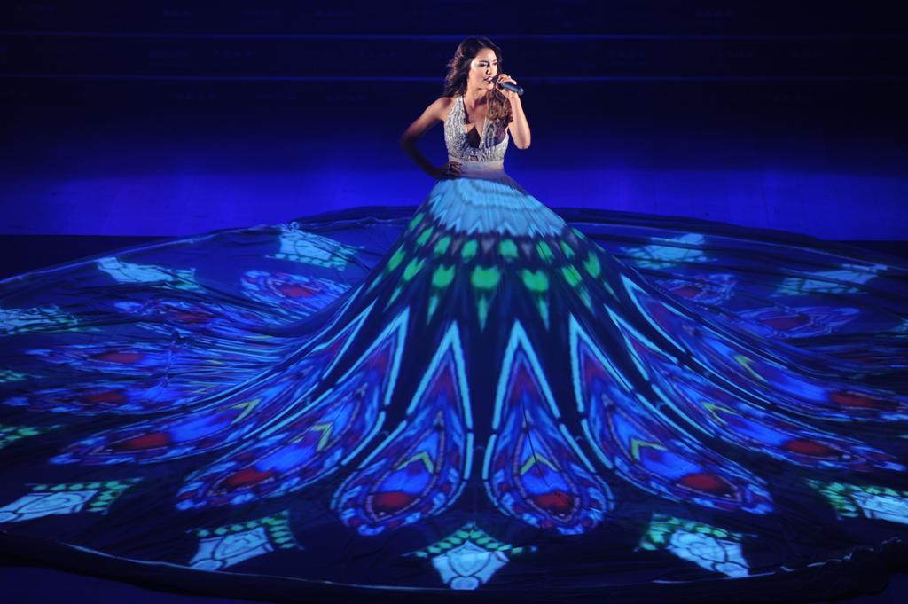 Así se montaron, en cuestión de segundos, los cuadros musicales en la apertura de Showmatch
eltrecetv.com.ar/showmatch-2015…