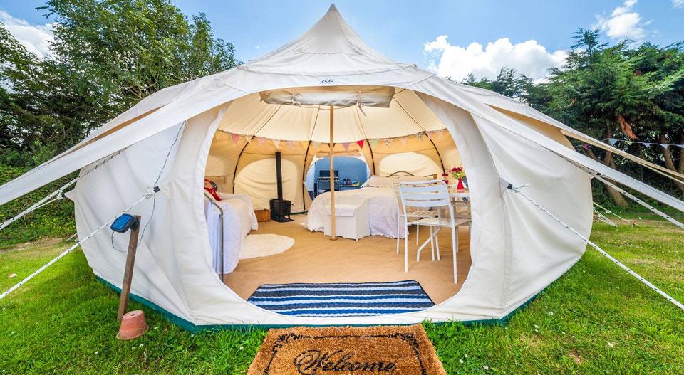 BlogVertigo's tweet photo. Tiendas Lotus Belle: lujosas tiendas de campaña
http://t.co/Qsku1Cswsl @lotusbelletents #tiendas #campaña #tents http://t.co/GAQmnrcRcP