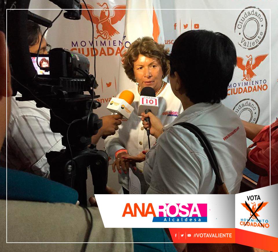 MovCiudadanoYuc's tweet photo. La sociedad civil organizada nos llama a concertar visiones por #Mérida. #AnaRosaDaLaCara @anarosapayan http://t.co/cqZy2aueGO