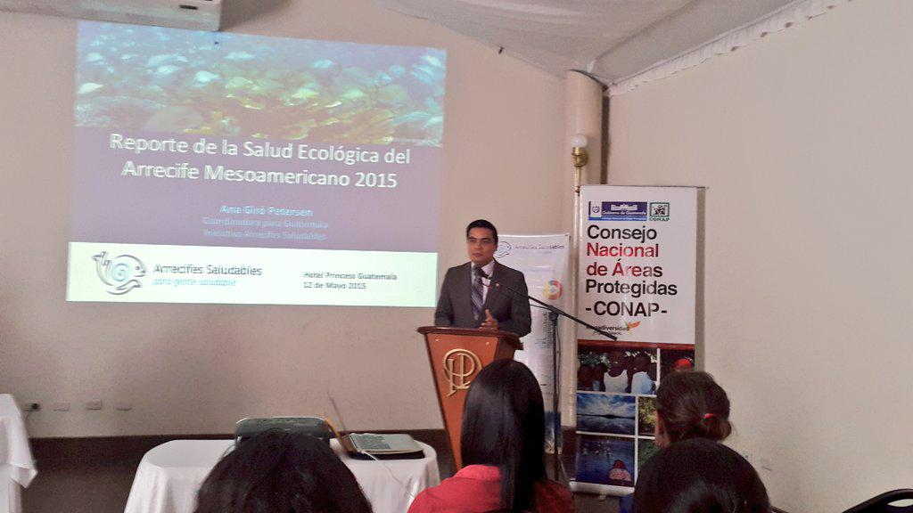 CONAPgt's tweet photo. Secretario Eje. Del CONAP inaugura el Lanzamiento #ArrecifeMesoamericano, Reporte del Estado de Salud 2015. #FondoSAM http://t.co/tTEnxKRIRD