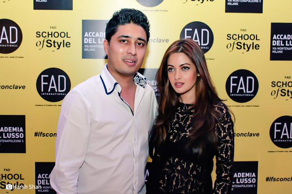 ApnaShowbiz's tweet photo. Beautiful @riyasen_ at #LFSConclave by FAD International in Mumbai
#India #Bollywood #FADAcademy #ADLMilan http://t.co/SyPu2wJ5Jf