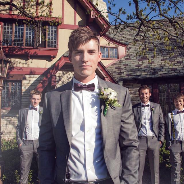 myindiewedding's tweet photo. #groom #groomsmen  guys looking stylish today on the blog.  #dapper #bowtie #bowties #fashion #weddingfashion #groo… http://t.co/t4k7kXaxQW