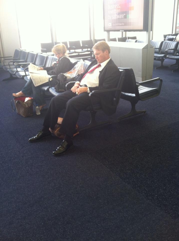 TWWight's tweet photo. Gruden Snoozin #JFK #chuckie http://t.co/OcWRdaCcXP