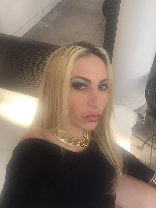 #milfs #clubsavannahjane #pornstar http://t.co/ECUjqsE5L7<a href="/tag/milfs"class="tags">#milfs</a><a href="/tag/clubsavannahjane"class="tags">#clubsavannahjane</a><a href="/tag/pornstar"class="tags">#pornstar</a>