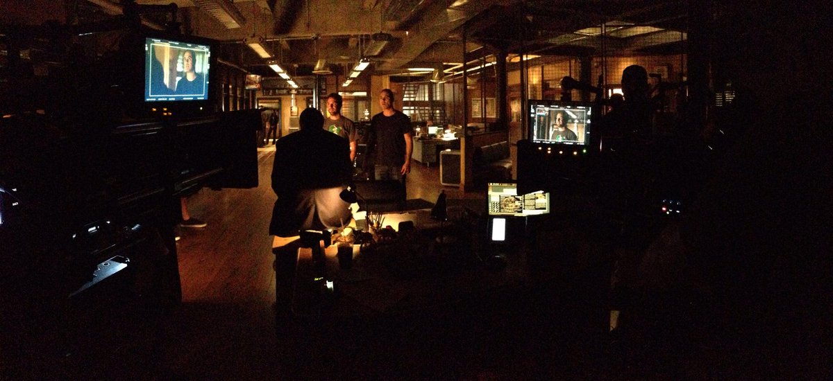 7x23 "HOLLANDER'S WOODS" post-ep bts pics & tweets CE0tgTnUgAAmg4f