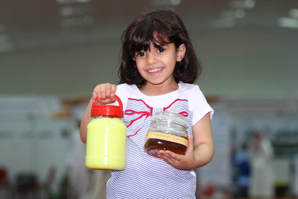 SmanW3sal's tweet photo. #مهرجان_سمن_وعسل_بصوير
#صوير
#الجوف
#سكاكا
#الس��ودية
#بماذا_تشتهر_السعوديه http://t.co/5b5V9BcxSl