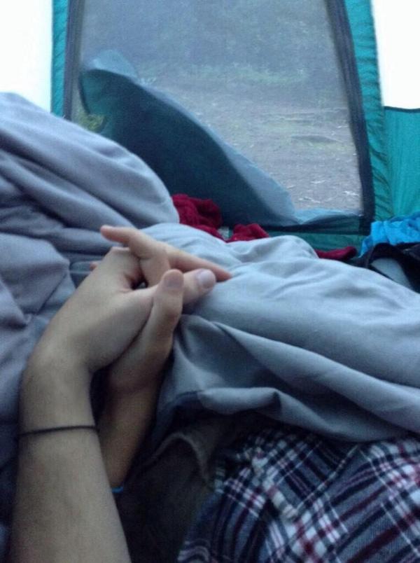 namoraste's tweet photo. Isso só seria perfeito, se fosse com essa pessoa. que estou pensando. 👸👑💭 neste exato momento. 👌 http://t.co/OpZBsLeP1B