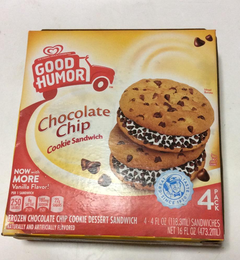 Time to eat cookie sandwiches in honor of @FreshOffABC season 2 renewal! Can'5 wait for season 2!  #FreshOffTheBoat
