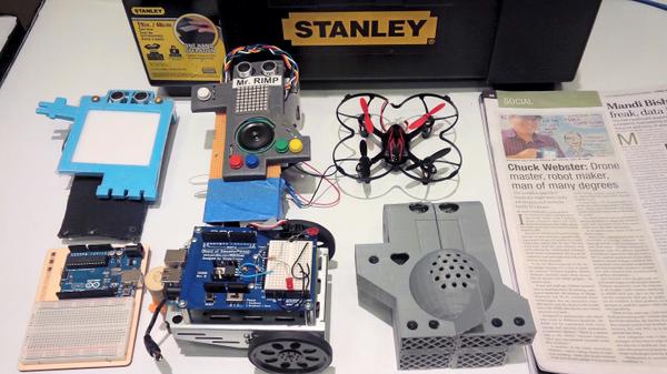 MrRIMP's tweet photo. 25 days! @natlmakerfaire http://t.co/HY1CbhWanc #DCmakes #NationOfMakers #NatlMakerFaire #makers Look 4 me & @wareFLO http://t.co/XTScYzTuDn