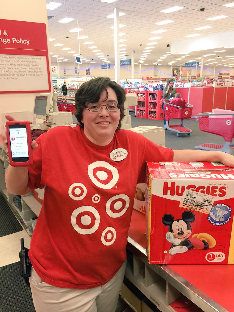evandoolan's tweet photo. Instocks TM Christina signed a guest up for diaper subscriptions!! ππΌπ #GetAppy #extendingtheaisle #1364style http://t.co/fwrSz4GN3O