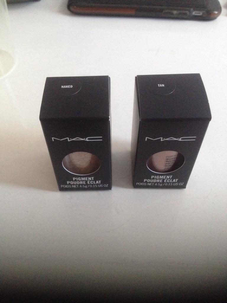 MakeUpRedCarpet's tweet photo. 2 of my @MACcosmetics faves #tan #naked #pigment #natural #makeup http://t.co/tFNltmnfI4