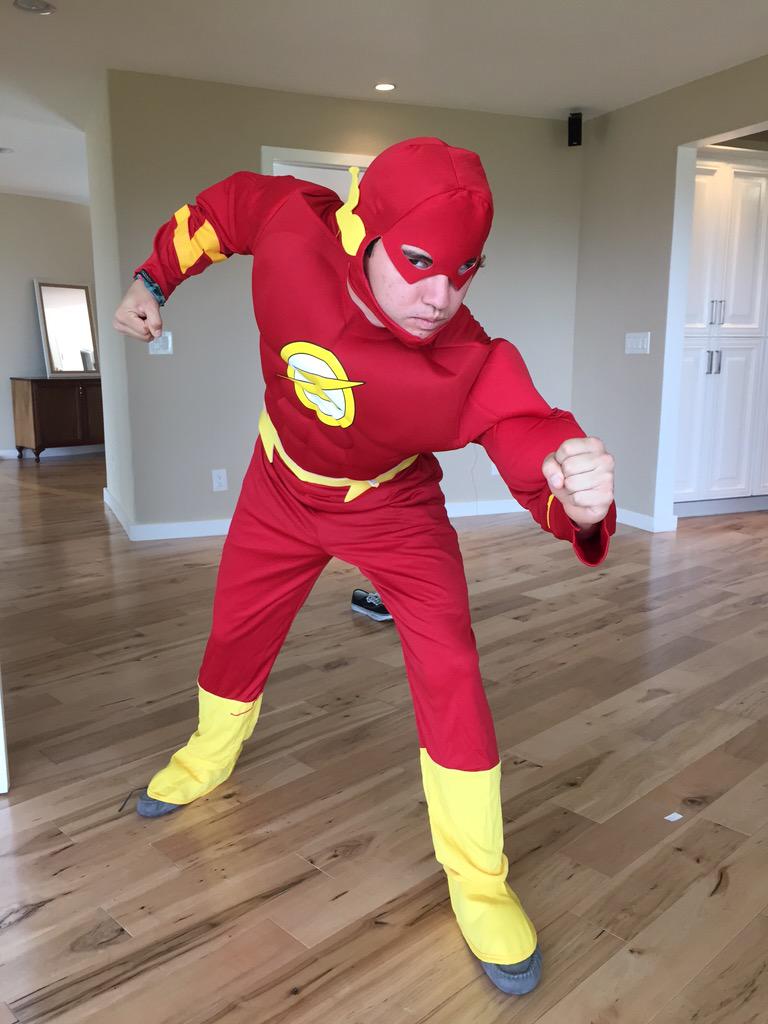 KianAndJc's tweet photo. filming ⚡️ http://t.co/w7v1Ayk61Z