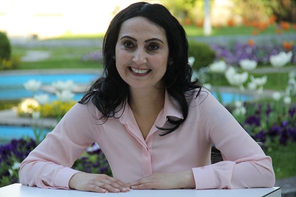 DemPartiKadin's tweet photo. Eş Genel Başkanımız Figen #Yüksekdağ yarın (13 Mayıs Çarşamba) Van'da!
Biz'ler Van'da, Biz'ler Meclise! http://t.co/BMxCKD0PUS