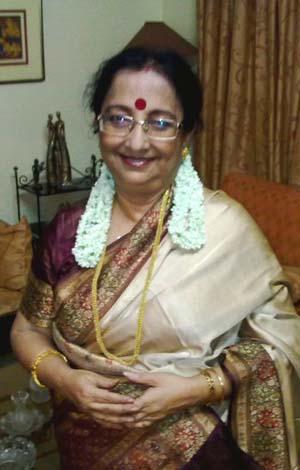 Noted #Bengali novelist #SuchitraBhattacharya (65) passes away. She focused on contemporary social issues #news