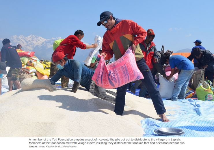 Gov't aid lacking, younger generation delivers food, builds shelters for #NepalQuake victims ow.ly/MRZUi