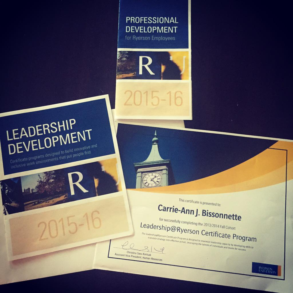 littleCarrieAnn's tweet photo. I'm proud to be part of the first cohort to have completed the Leadership @RyersonU certificate program. #MACatMAC http://t.co/Xj6vj1LL5C