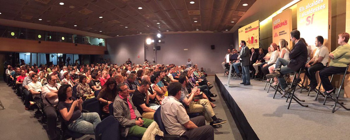 esquerraLH's tweet photo. Recull de fotos de l'acte avui a La Farga​. El proper #24M tenim l'oportunitat de construir un #NouLH en un #noupaís http://t.co/MYadH216uz