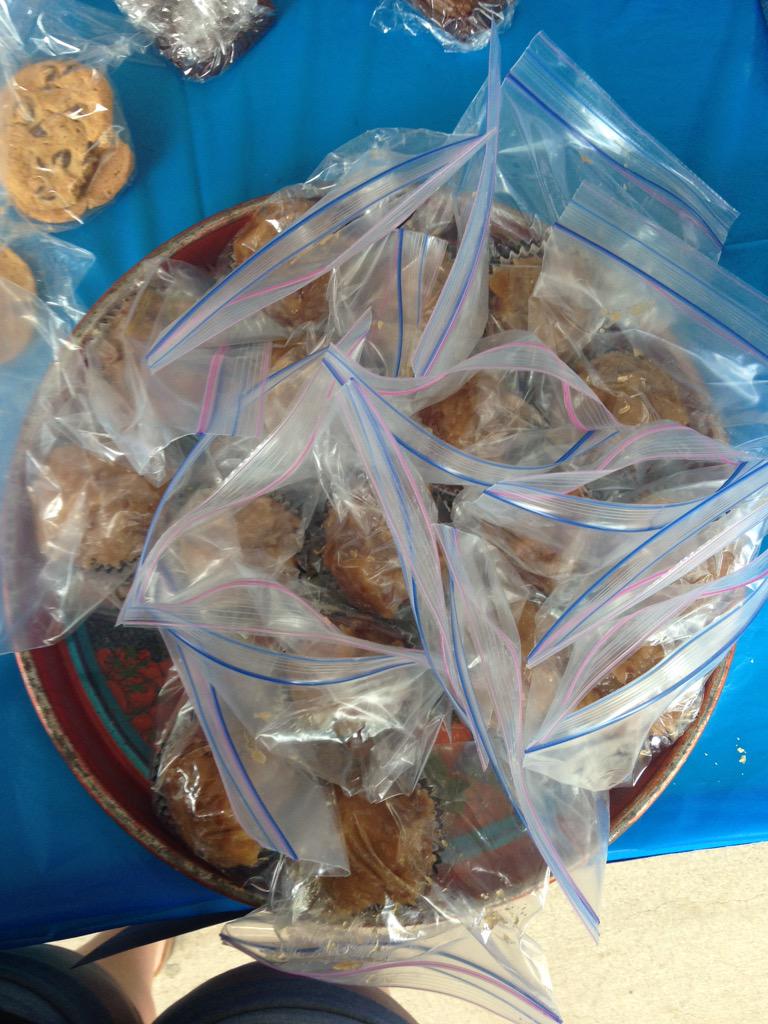 SlhsFbla's tweet photo. FBLA has got the goods 😏 http://t.co/UTIRclQeLn