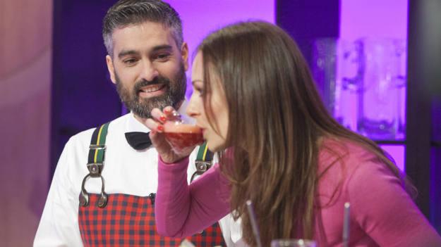 |Receta| Así es el cóctel de <a href="/DiegoCabreraBar/">Diego Cabrera</a> rtve.es/n/1142585 #MasterChef