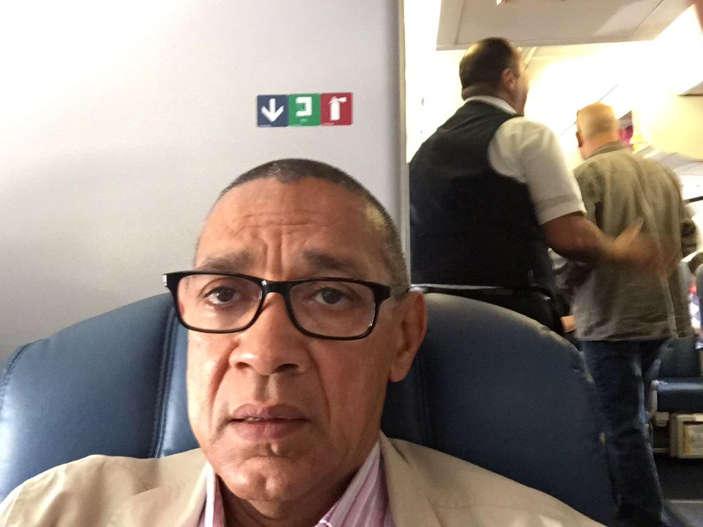 Ben Murray Bruce Flies First Class after denying he doesn't! (picture) tr