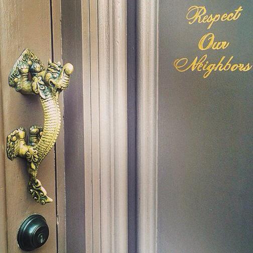 knockingnice's tweet photo. Neighbourly love. Photo © @HungryBecs #knockingnice http://t.co/YEbGhk1QUa