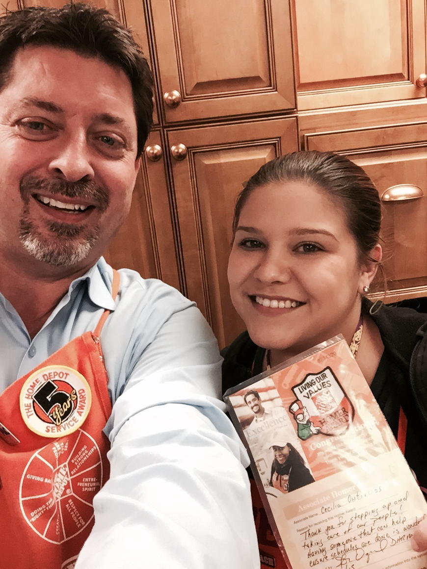 John Osgood (@josgoodhd) on Twitter photo Cecilia at #6557 getting a Homer Badge for taking care of our people! <a href="/kjl265/">Kevin Leitz</a> <a href="/dustinagreen/">Dustina Green</a> <a href="/cgarc_3/">Carlos Garcia III</a> <a href="/Cecilia_I_O/">Cecilia Ontiveros</a> Cecilia at #6557 getting a Homer Badge for taking care of our people! <a href="/kjl265/">Kevin Leitz</a> <a href="/dustinagreen/">Dustina Green</a> <a href="/cgarc_3/">Carlos Garcia III</a> <a href="/Cecilia_I_O/">Cecilia Ontiveros</a>