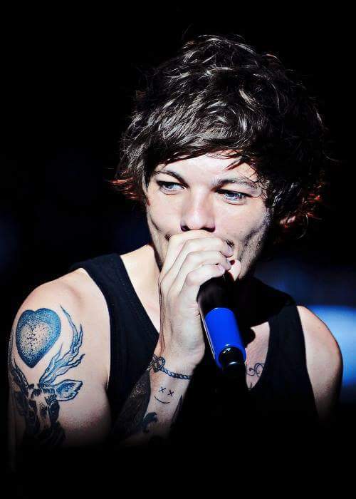 smile_524's tweet photo. La voz de Louis! 😍😍😍❤❤
#WeWantNoControlAsSingle http://t.co/oC9INVXmlD