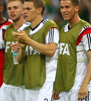 \" HAPPY BIRTHDAY ERIK DURM 