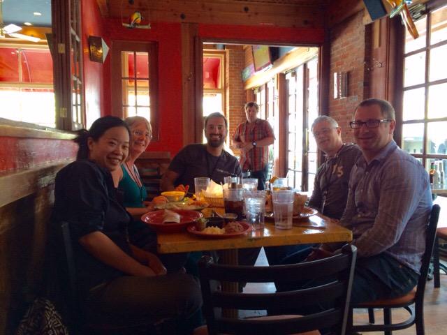 LineRateSystems's tweet photo. Hanging out last night at #cppnow with @F5Networks folks @mvachhar @cherac11 @lennymaiorani and @SeanParent http://t.co/P7YVIEjOLw