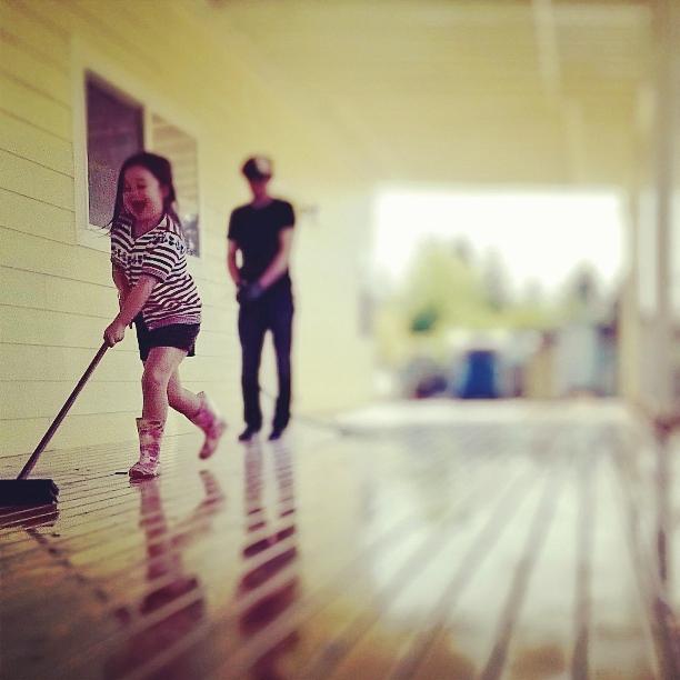 Vickyのアメリカン英語ヴィキペディア Weeee It S Cleaning Time Ing Noun Time で してる をいい表す事が出来ます Worldtalk English 自然な英語 英語フレーズ 英語 Http T Co Qogk2uk7zs