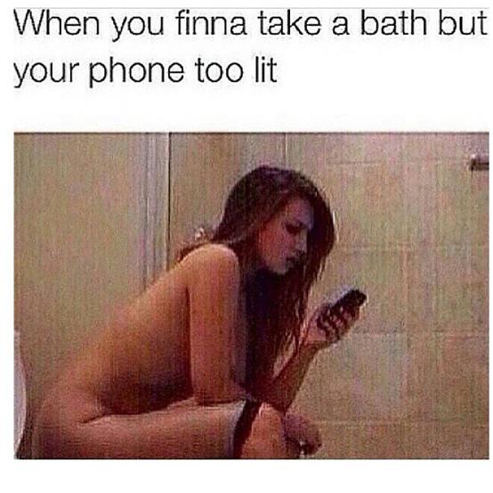 mzkiccz's tweet photo. Happens ALL the time😩📲 http://t.co/IAk0rgQmSQ