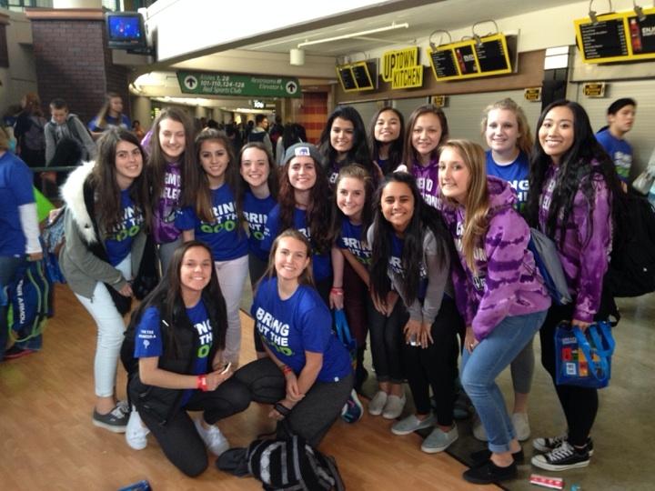 bitememonkeys's tweet photo. I love my fellow chameleons💜 #RelayForLifeEHS http://t.co/iwmhRkxyZJ