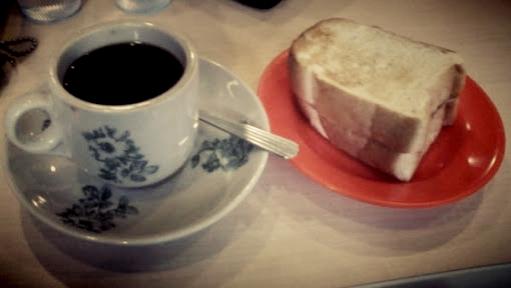 AcongAlvian's tweet photo. Sarapan pagi.. http://t.co/vz9Ptl4qsO