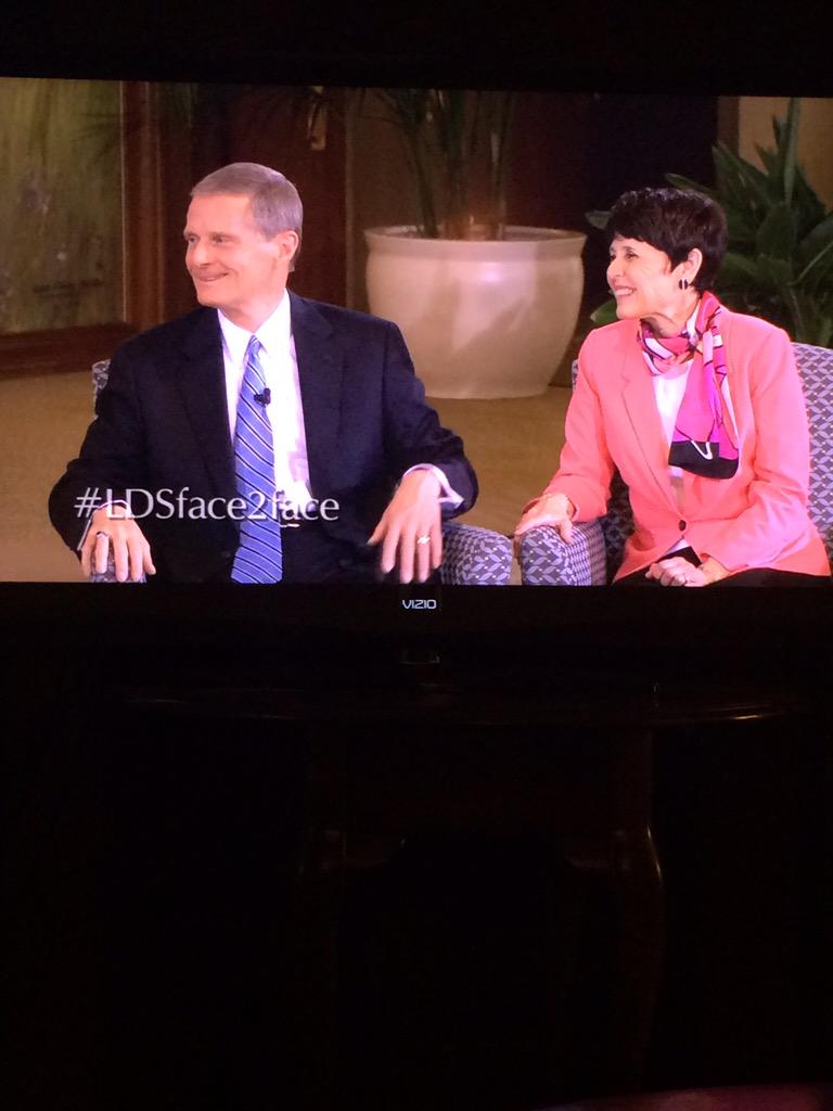josephbarhigh's tweet photo. Who is watching #LDSFace2Face #MormonSwag http://t.co/PMS2Lj4wQ8