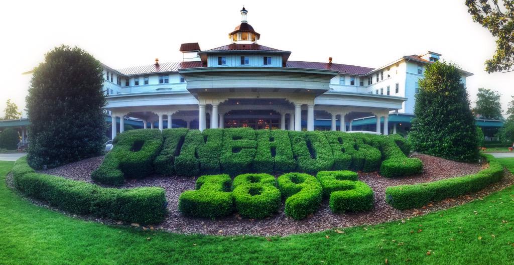 Confirming, the 2019 U.S. Am is going to <a href="/PinehurstResort/">Pinehurst Resort</a>, and the 2020 is going to <a href="/BandonDunesGolf/">Bandon Dunes</a>. #goodforgolf