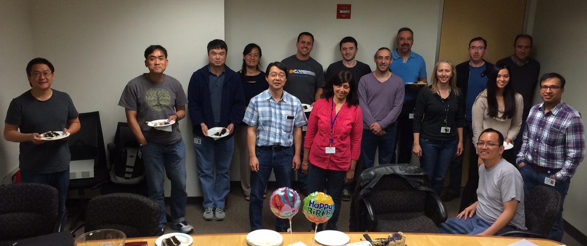 PatNBurrows's tweet photo. #EOS2gether  Captiva team helps Alex Sato celebrate a milestone! http://t.co/RUYEkMoVha