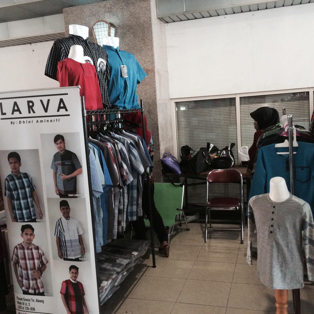 Hari terakhir Larva baju koko dan Dizkid baju anak di Bazar WaliKota Jakarta Selatan. Hari ini saya ada lhoo disana.