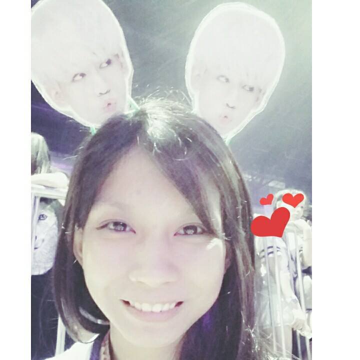 GOT7MaBoys's tweet photo. Me @ last #KCON6 (โฅ141228โฅ) waiting for #GOT7 ... โฅโฅโฅโฅ CAN'T FORGET THE DAY I SAW THEM :'( http://t.co/Y9N7ONcDhY