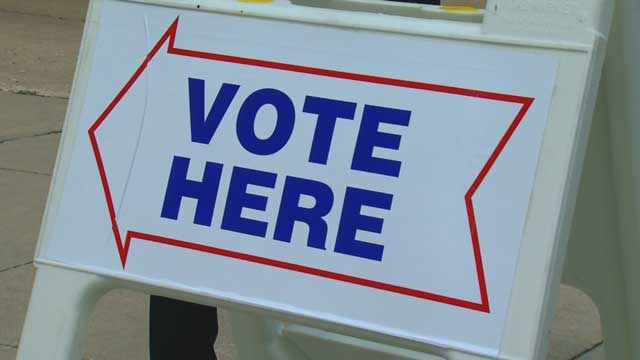NEWS9's tweet photo. $16.2M Guthrie School Bond Passes http://t.co/GNCc19BpI0 #News9 http://t.co/kI3dL01WHN