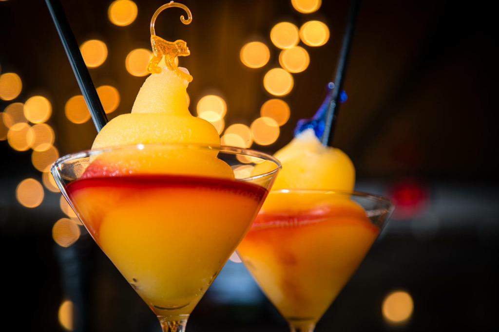 Milestones_Vic's tweet photo. It's #BelliniTuesday at #yyj Milestones. Come in tonight & enjoy our original Bellini for only $4.50 http://t.co/L74pU1vTsB