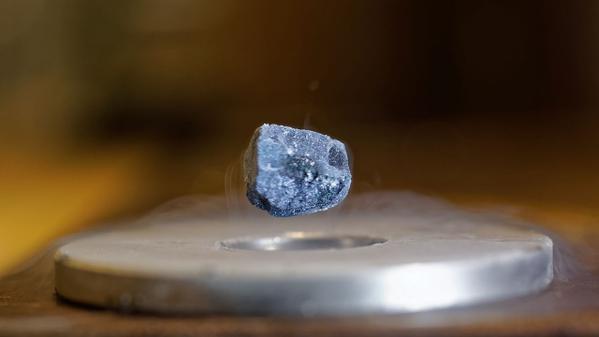 'Meet the Newest State of Matter' via <a href="/motherboard/">Motherboard</a> Fascinating read: bit.ly/1H5sAVB